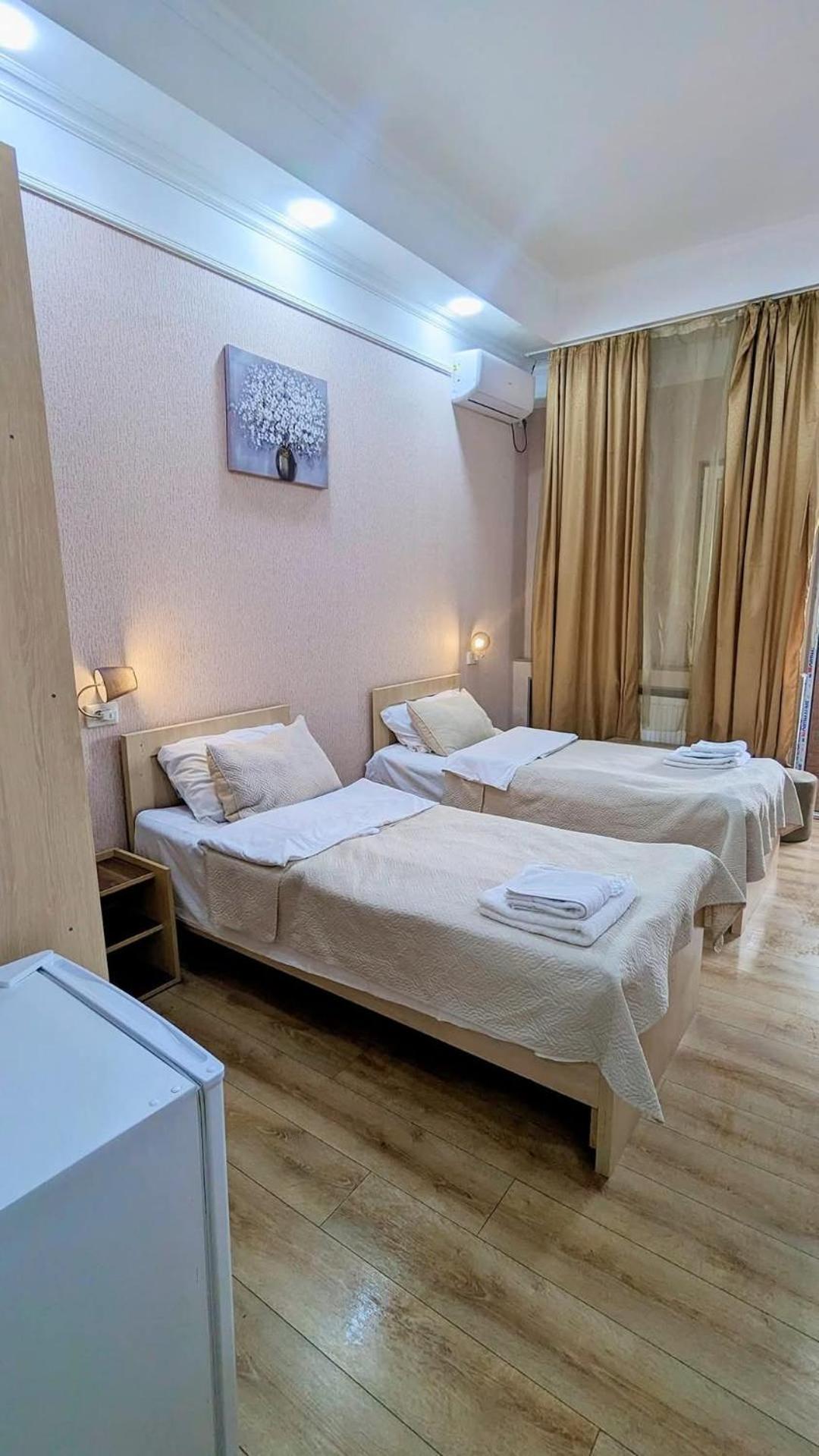 Dkd-bridge Hotel Tbilisi Eksteriør billede